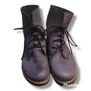Roots Gray Leather Combat Boots